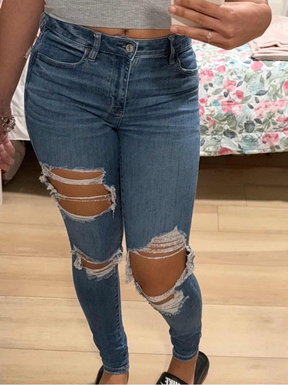 American Eagle Dark Blue Ripped Skinny Jeans
